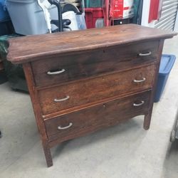 Antique 3-drawer Dresser