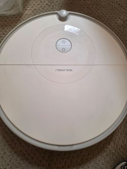 Roborok Vacuum and Mop With Box