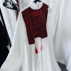 ثوب ملكي مطرز قطعتين (مع جمبسوت داخلي) - Stunning 2-Piece Thobe with Jumpsuit