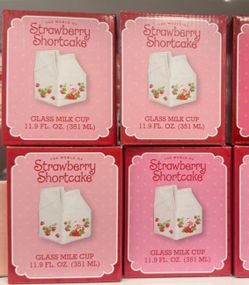 Strawberry Shortcake Glass Milk Cup 11.9 oz