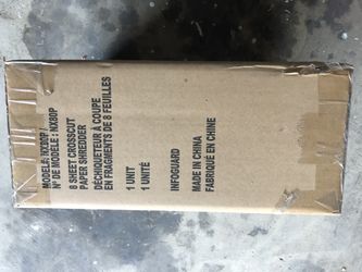 Shredder, purchased from staple, never open, brand new, you save tax to get it