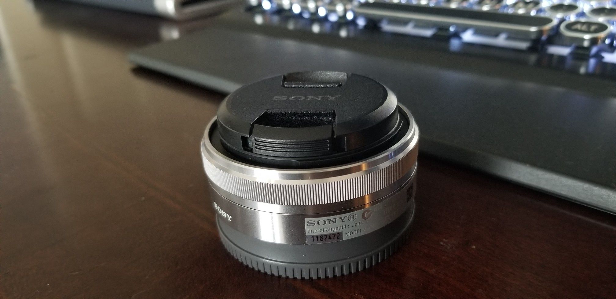 Sony 16mm 2.8 prime lens