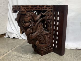 Antique Hand Carved Foo Dog Guardian Corbel – Right