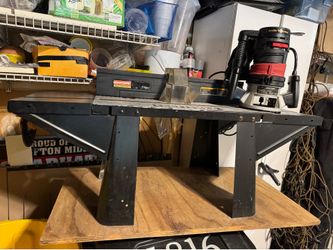 Craftsman router table w/router