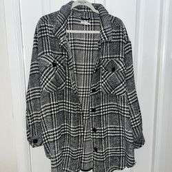 Maurice’s Plaid Shacket Size XXL