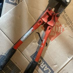 Bolts Cutter 19”