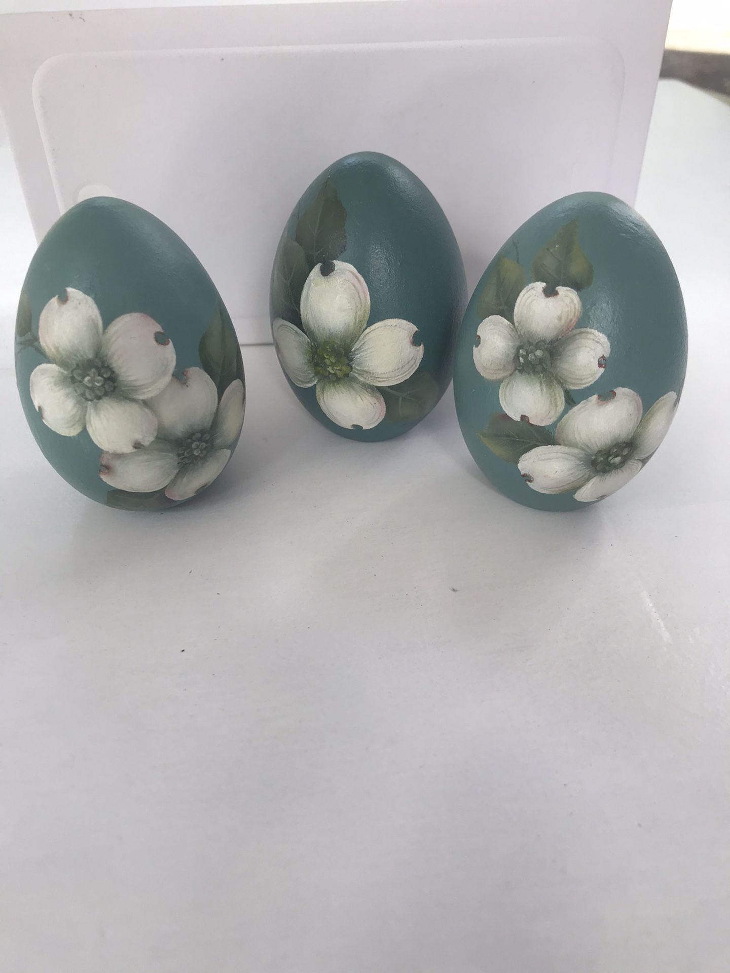 Decorative wooden eggs
