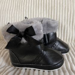 Black Slipper Boot 12-18 Months