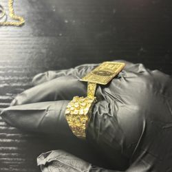 Take both gold rings
