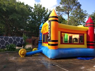 Crayola Bounce House 