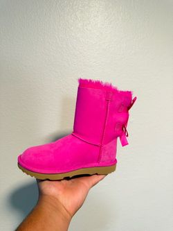 Ugg hot pink