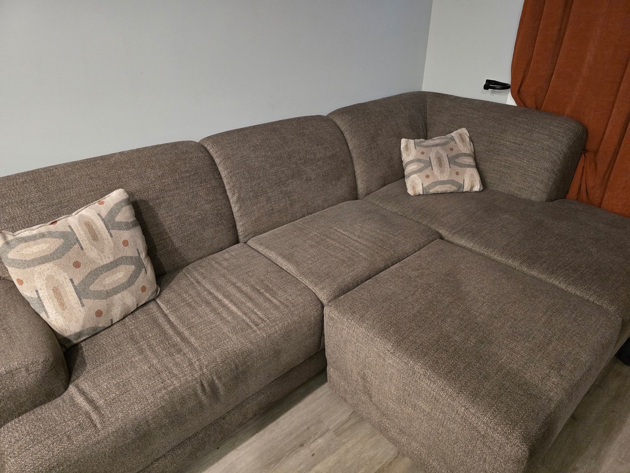 Sectional Sofa