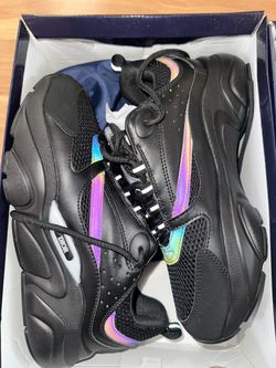 Dior b22