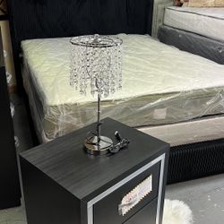 5pc Queen Bedroom Set $1199.