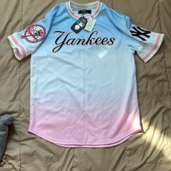 Men’s Athletic Shirt 