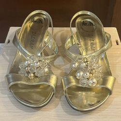 Sz 6.5 M Delman Gold Kitten Heels