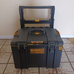 DeWalt TOUGHSYSTEM 2.0 24 in. Modular Tool Box
