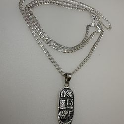 925 Sterling Silver Chain and Lucky 🍀 Charm Cadena De Plata De Suerte 24”