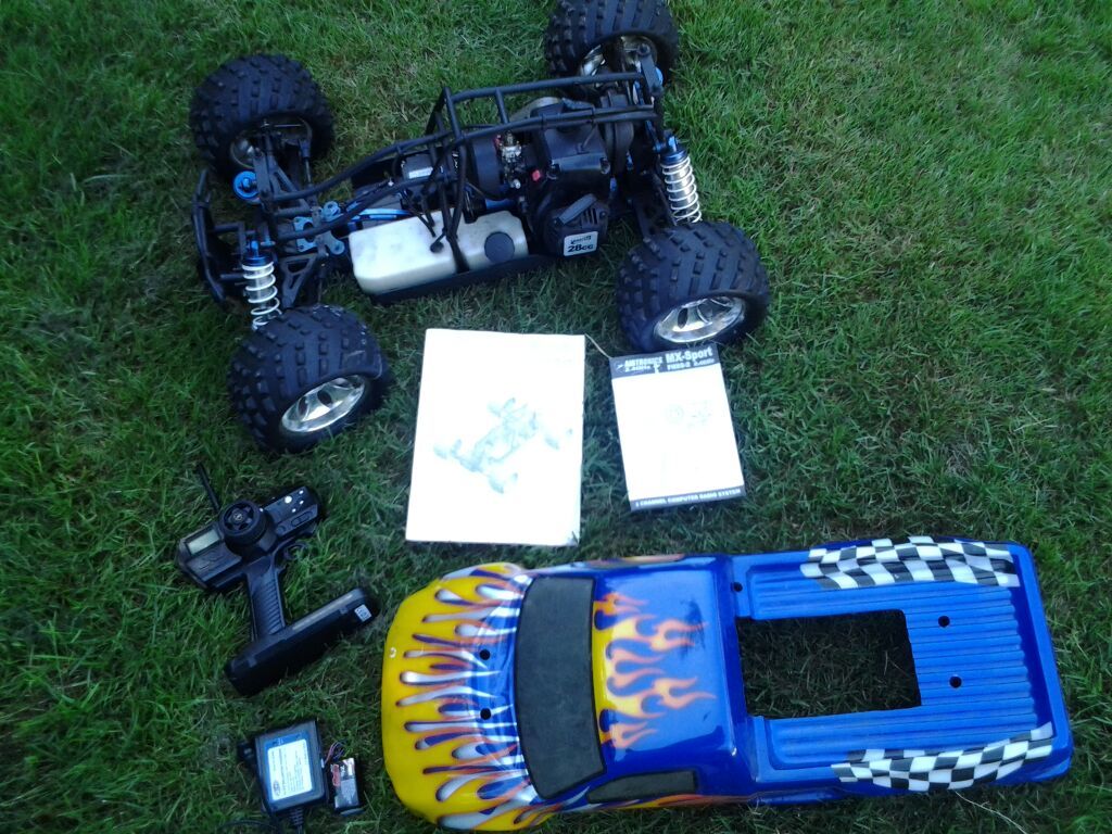 Smartech Titan 28cc 4WD 1/5 scale rc monster truck 2.4G