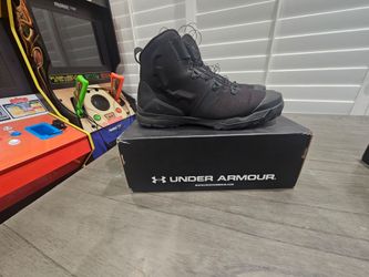 $100 - slightly used Under Armour
Under Armour Infil Tactical Boot - UA Men's Black size 14