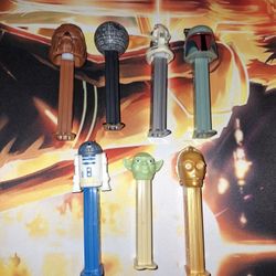 PEZ LOT OF 7 STAR WARS PEZ CANDY DISPENSER TOY...USED...ADULT OWNED AND KEPT IN A SMOKE FREE HOME...$15 FIRM FOR ALL