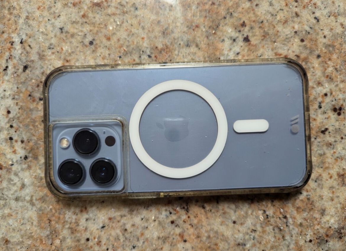 Apple iPhone 13 Pro - 128 GB - Blue (Unlocked) - Tiktok Included