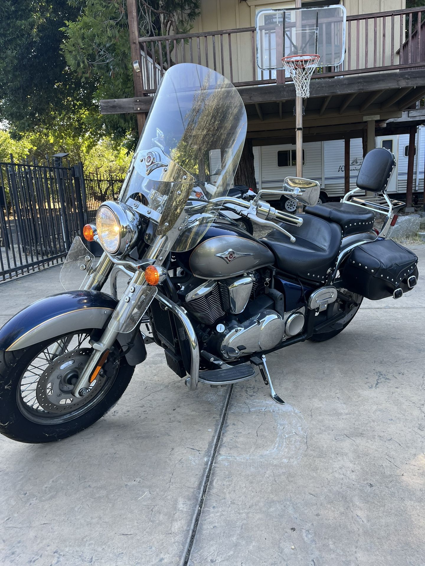 2006 Kawasaki Vulcan 900 Classic