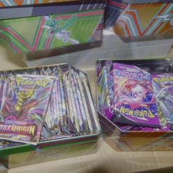 Pokemon Loose Booster Packs (Fusion Strike / Lost Origin)