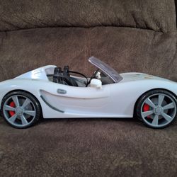 RAINBOW White Toy Car