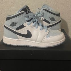 Jordan 1 Low