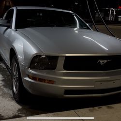 2005 Ford Mustang