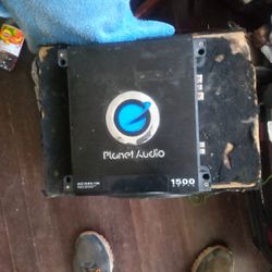 Planet Audio 