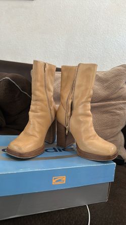 Women’s boots