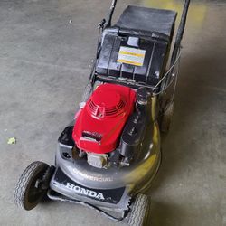 Lawn Mower Honda