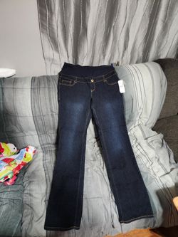 Maternity Jeans (Medium)