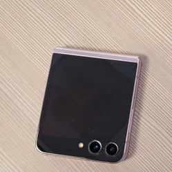 Samsung Galaxy Z Flip 5 5g 256gb  Unlocked, FREE Smartwach/ Headphones. Pay $1 Today Rest in payments. NO CREDIT NEEDED FINANCING