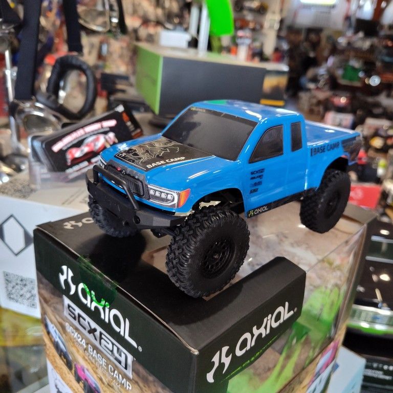 Scx24 Basecamp RC Electric Rock Crawler Brand New In A Box Special Deal $110