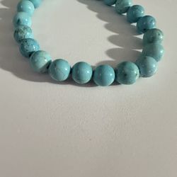 New turquoise stretchy bracelet 8mm beads  7 inch