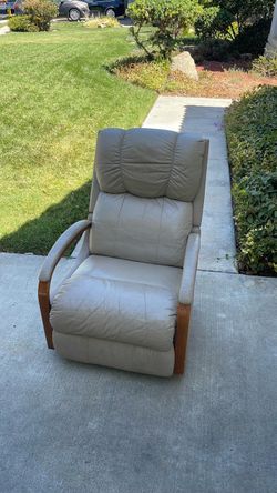 Recliner chair