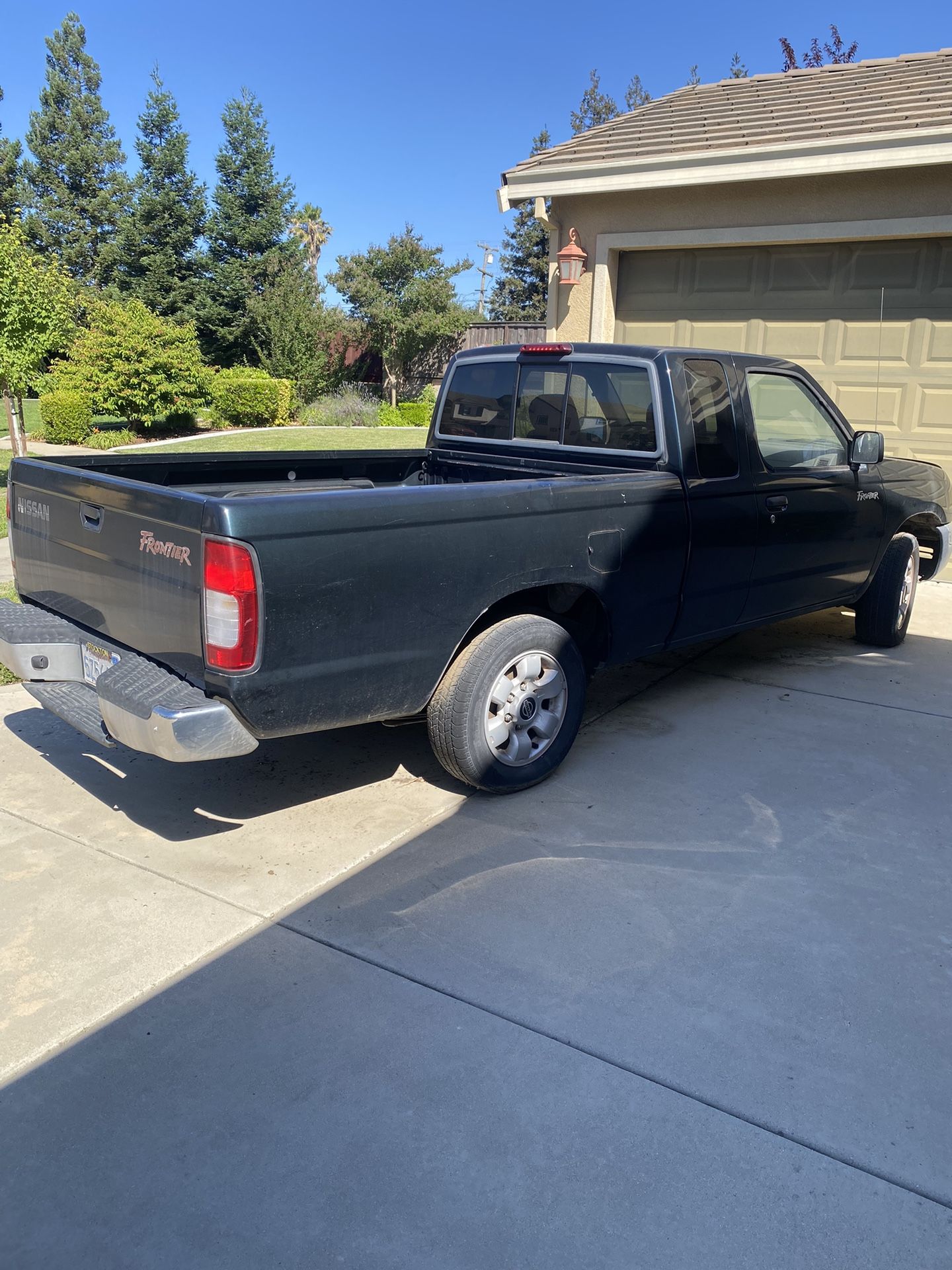 1999 Nissan Frontier