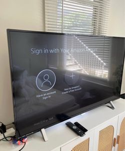 48” TV phillips with amazon fire stick 4k