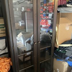 Window Cabinet Good Condition 