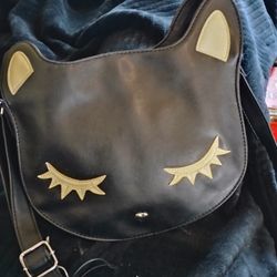 Elegant Black Cat Purse
