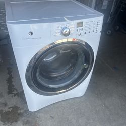 Electrolux Washer Front Load Free Delivery/Warranty Perfect Steam