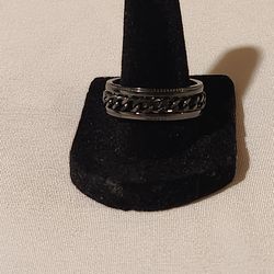 NWT Fidget Spinning Ring