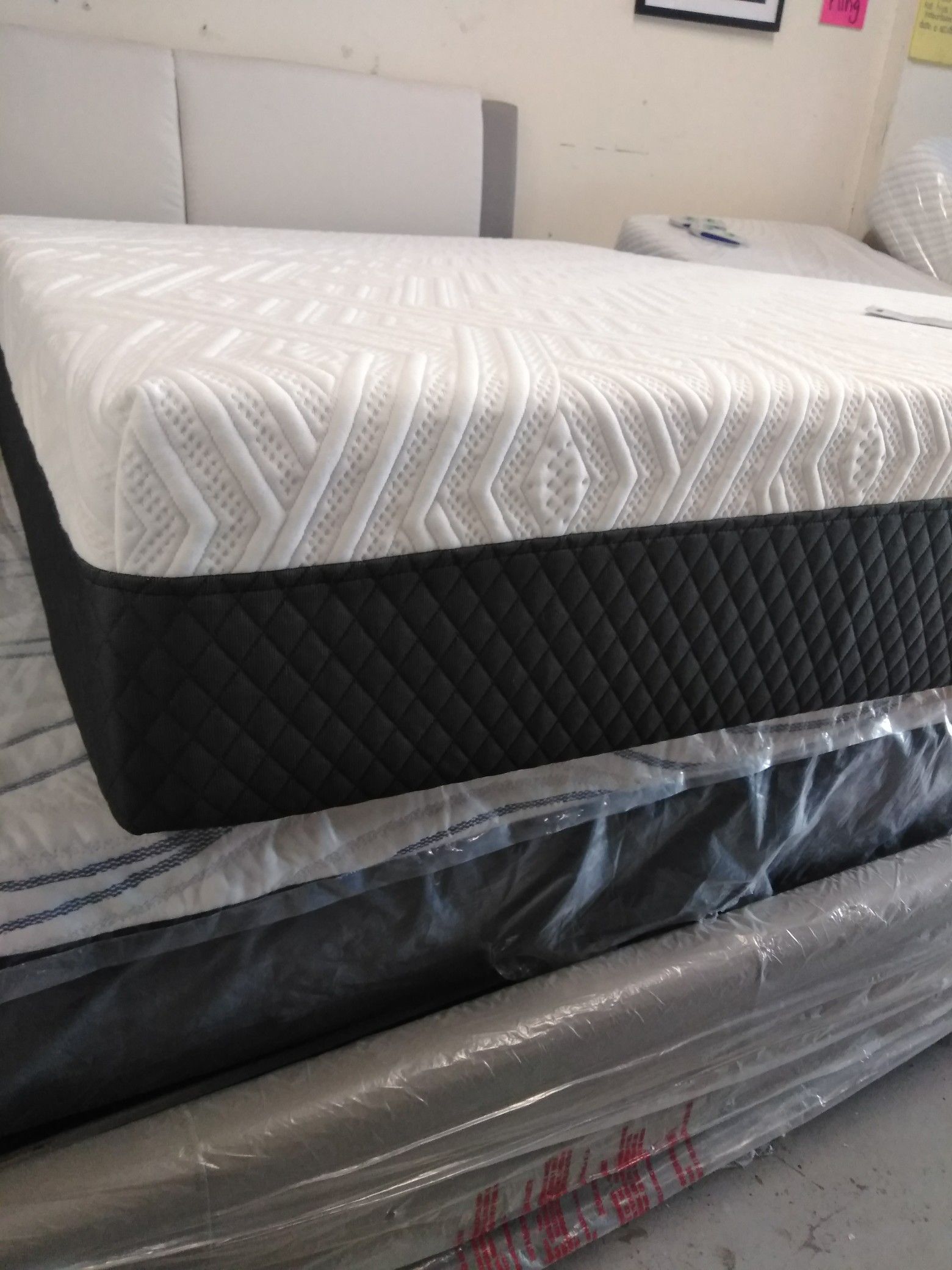 QUEEN SIZE MATTRESS MEMORY FOAM, COLCHON TAMAÑO QUEEN,