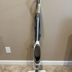 Shark Stark Steam & Spray Mop