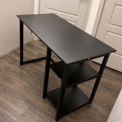 🫧Clean Metal Black Desk – Excellent Condition🔥