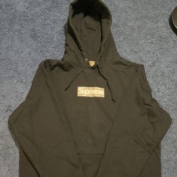 Supreme X Burberry Hoodie