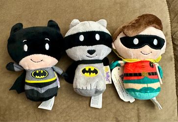 3 pc Batman, Robin & Krypto 3 pc set Itty Bitty